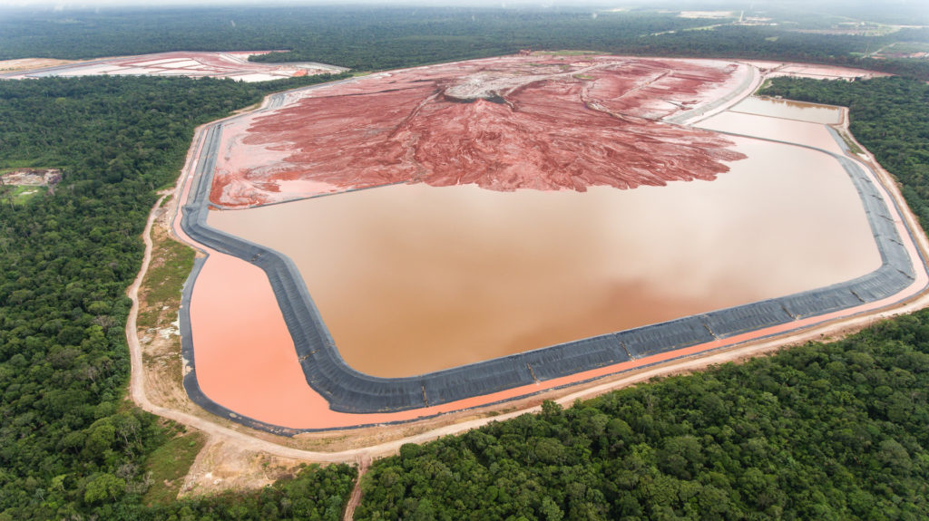 Depósito de resíduos da Hydro, agora processada na Europa